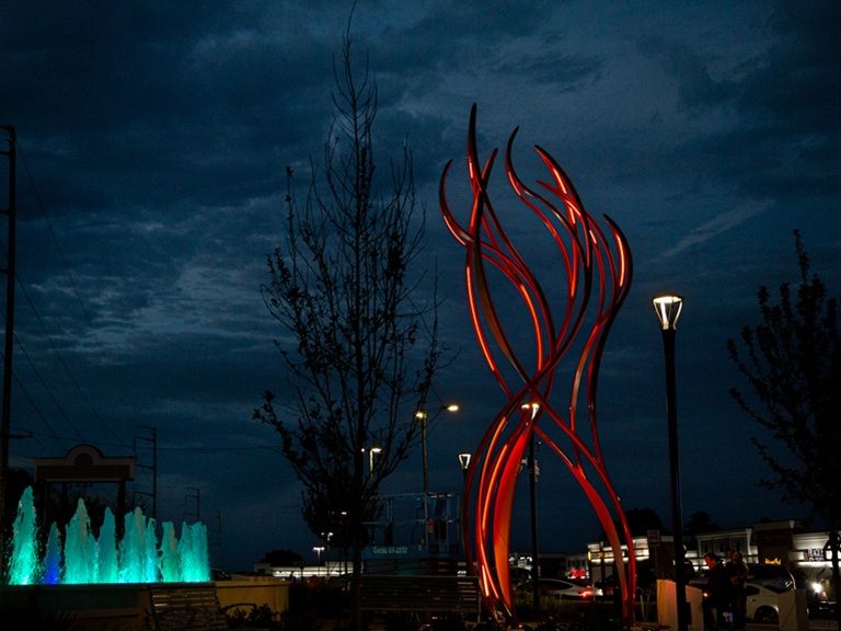 Sandy Springs Veterans Memorial and Curtis Pittman’s “Be the Light” sculpture located in Sandy Springs, Georgia